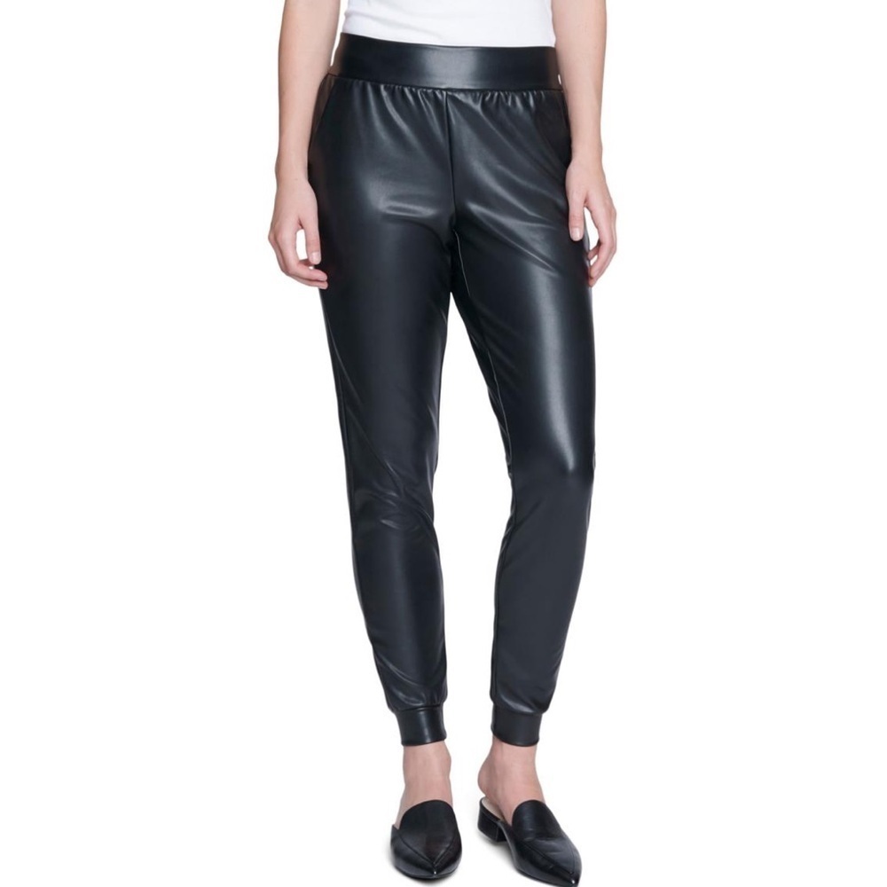 NWOT Seven 7 Faux Leather Ponte Jogger Black Size Small